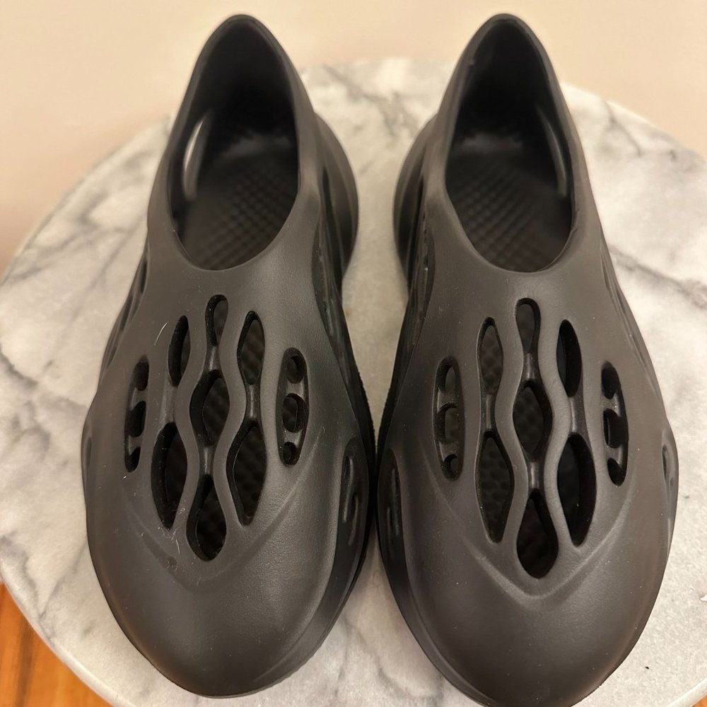 Foam Runner Shoes - Cloud Slides‎  - Thick Sole Non-Slip Size 37